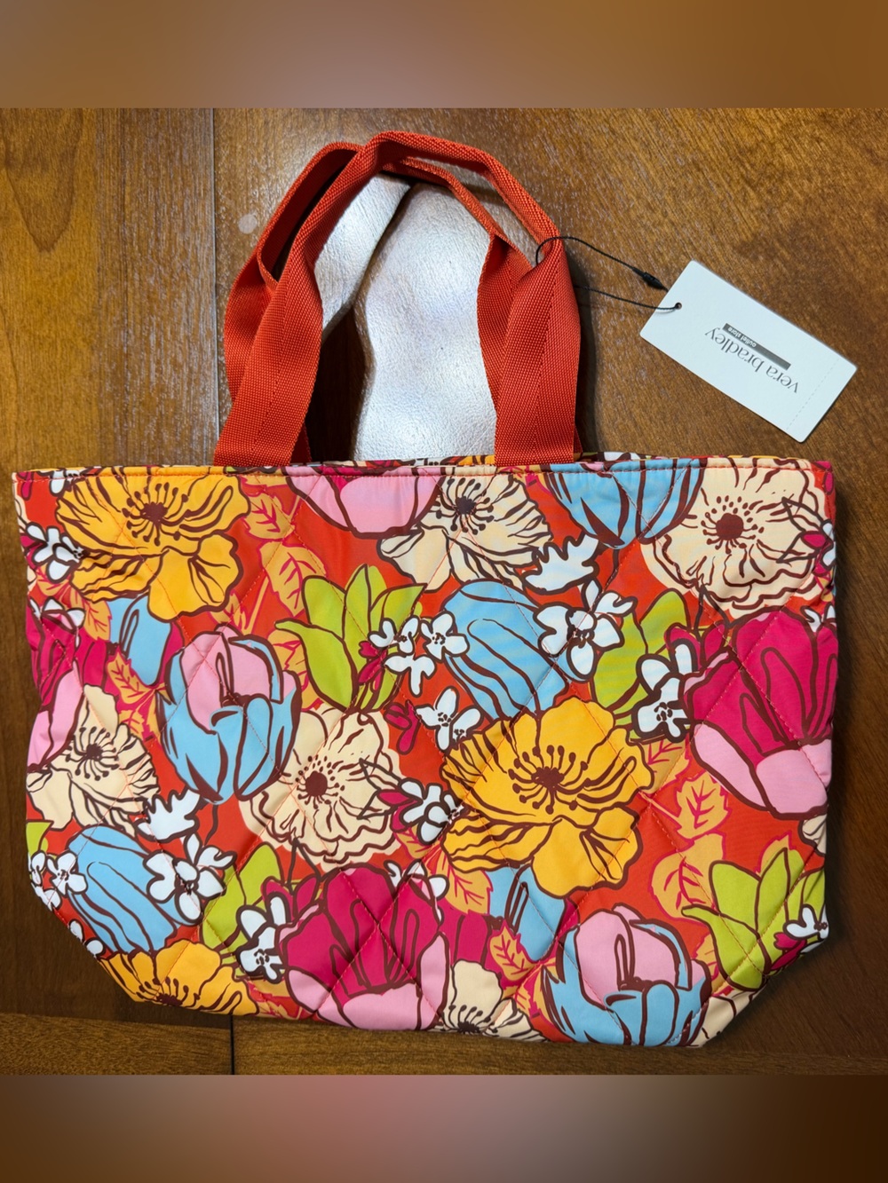 ✅ NWT Vera Bradley Bright Floral Lunch Tote